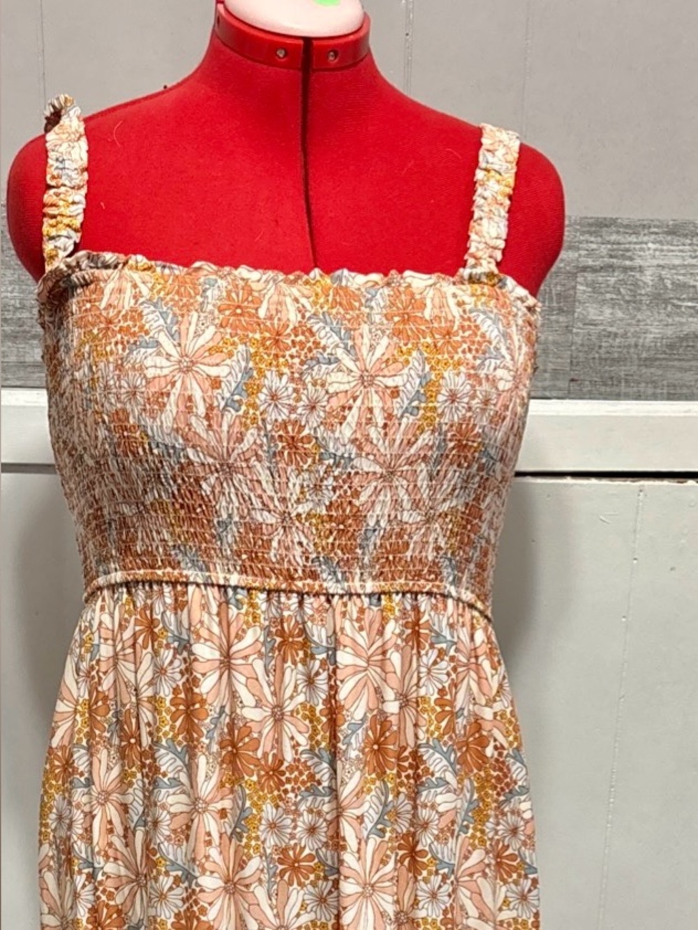 Be cool Sz 2X Floral boho hippie Smocked maxi Sundress - Cream & Brown